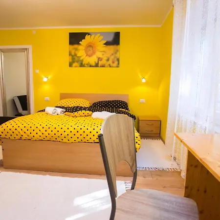 Сasa de vacaciones Stara Vrata Mit Privatem Pool *